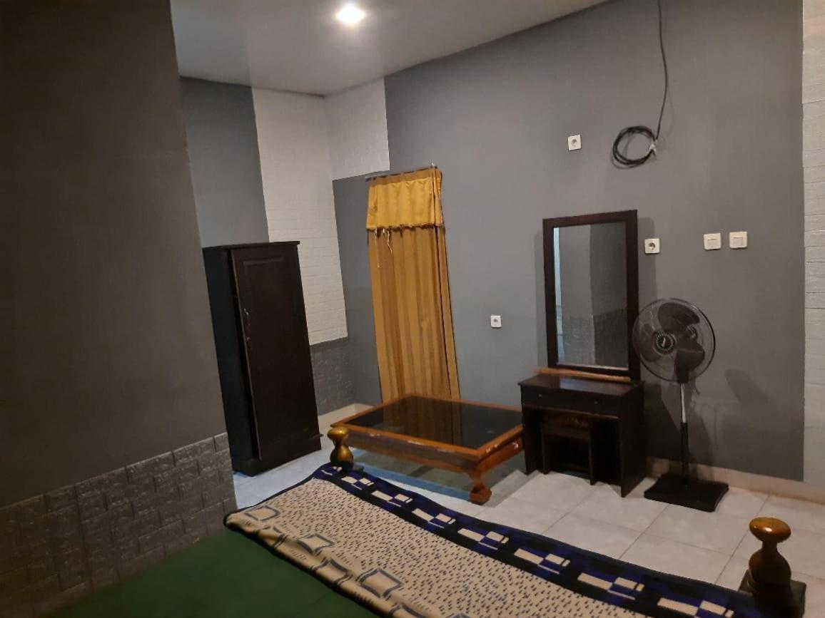 New Kami Homestay Banyuwangi  Zewnętrze zdjęcie
