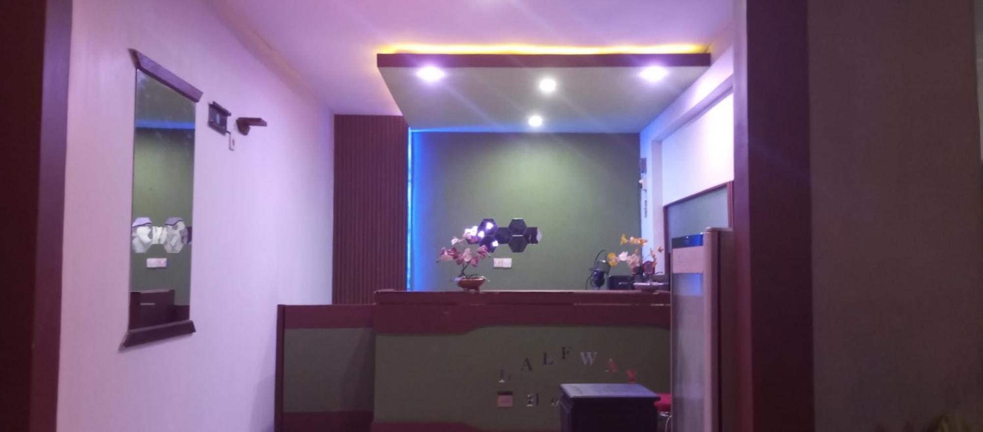 New Kami Homestay Banyuwangi  Zewnętrze zdjęcie